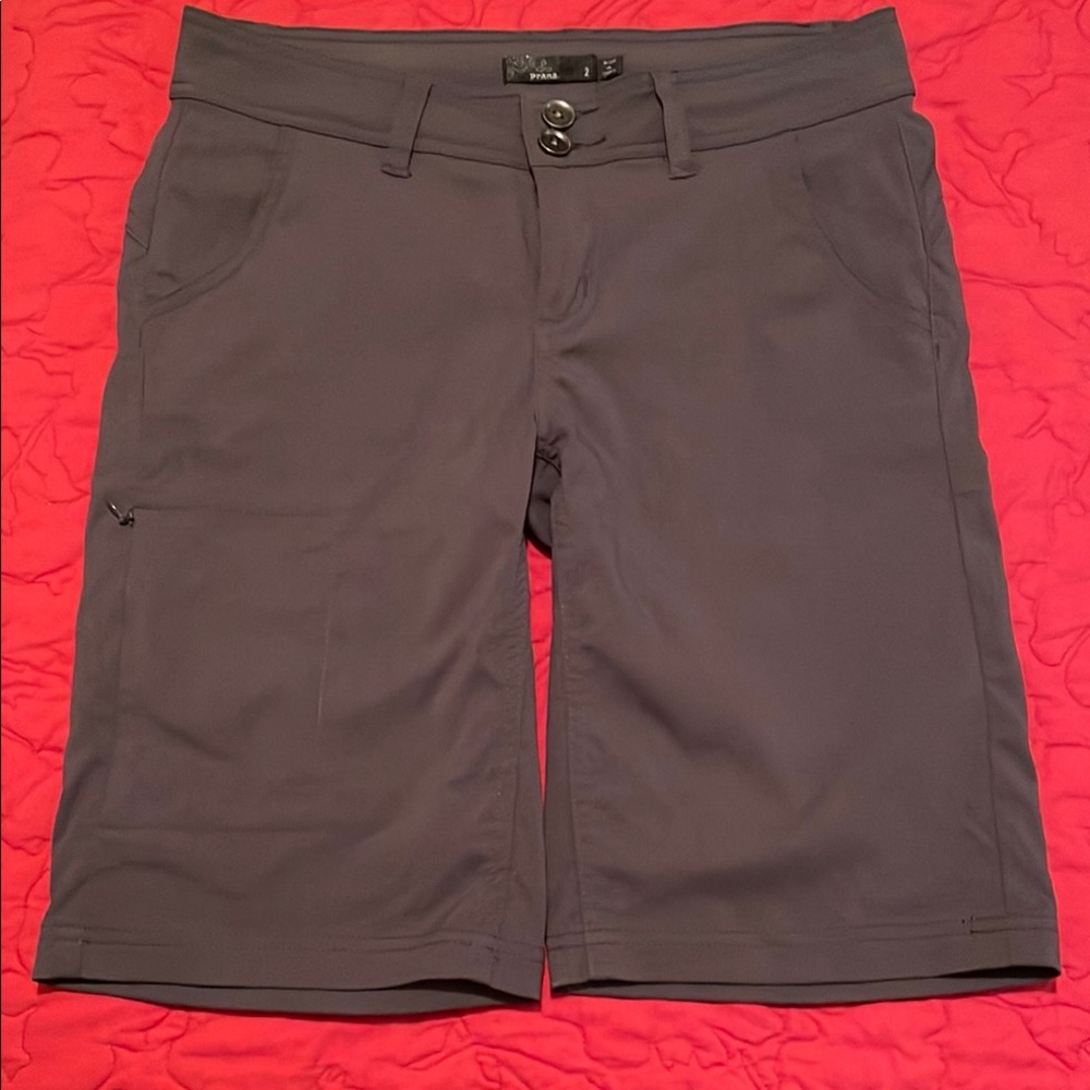 Prana Gray Bermuda Shorts Casual Style